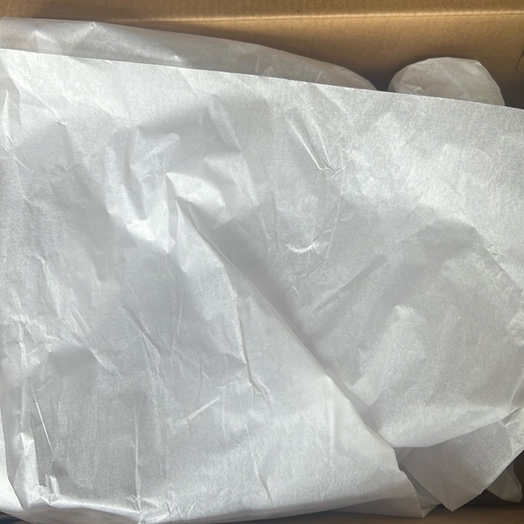 New In Box Tyronica Sphinx Dress Sandal - Picture 9 of 9